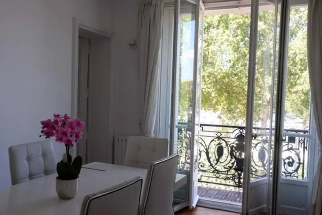 Eiffel Tower Oasis 30M From Eiffel Tower Apartment Paris