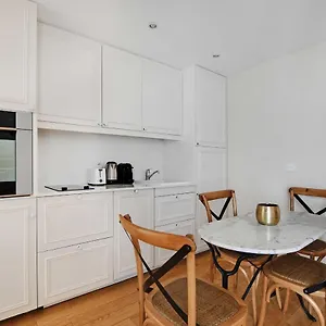Amazing Duplex 4p- Louvre Museum Tuileries Paris