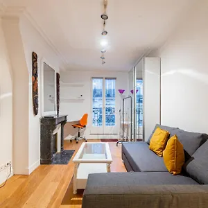 Luxurious 1 Bedroom Tour Eiffel Saint Dominique Free Netflix Paris